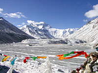 Everest Base camp Trekking, View from Everest Base camp, Trekking tibet, Tibet trekking, Overland tour, Trekking package tour to Tibet.